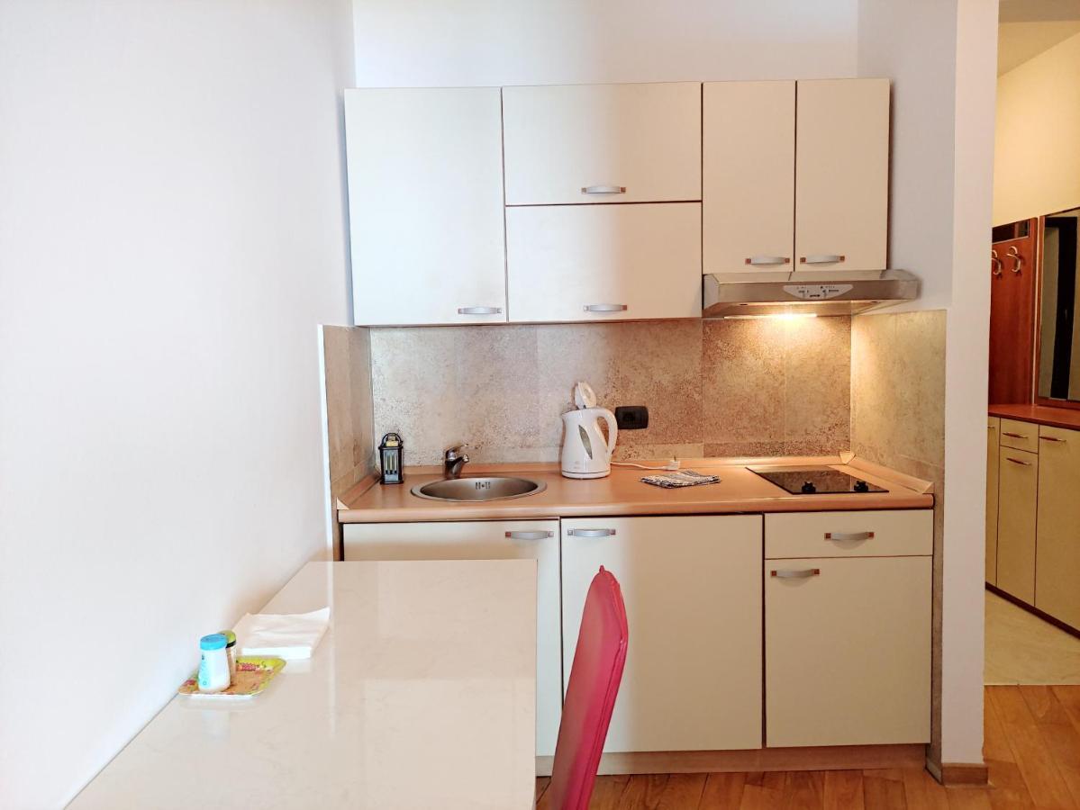 Apartments Altea 拉法洛维奇 外观 照片