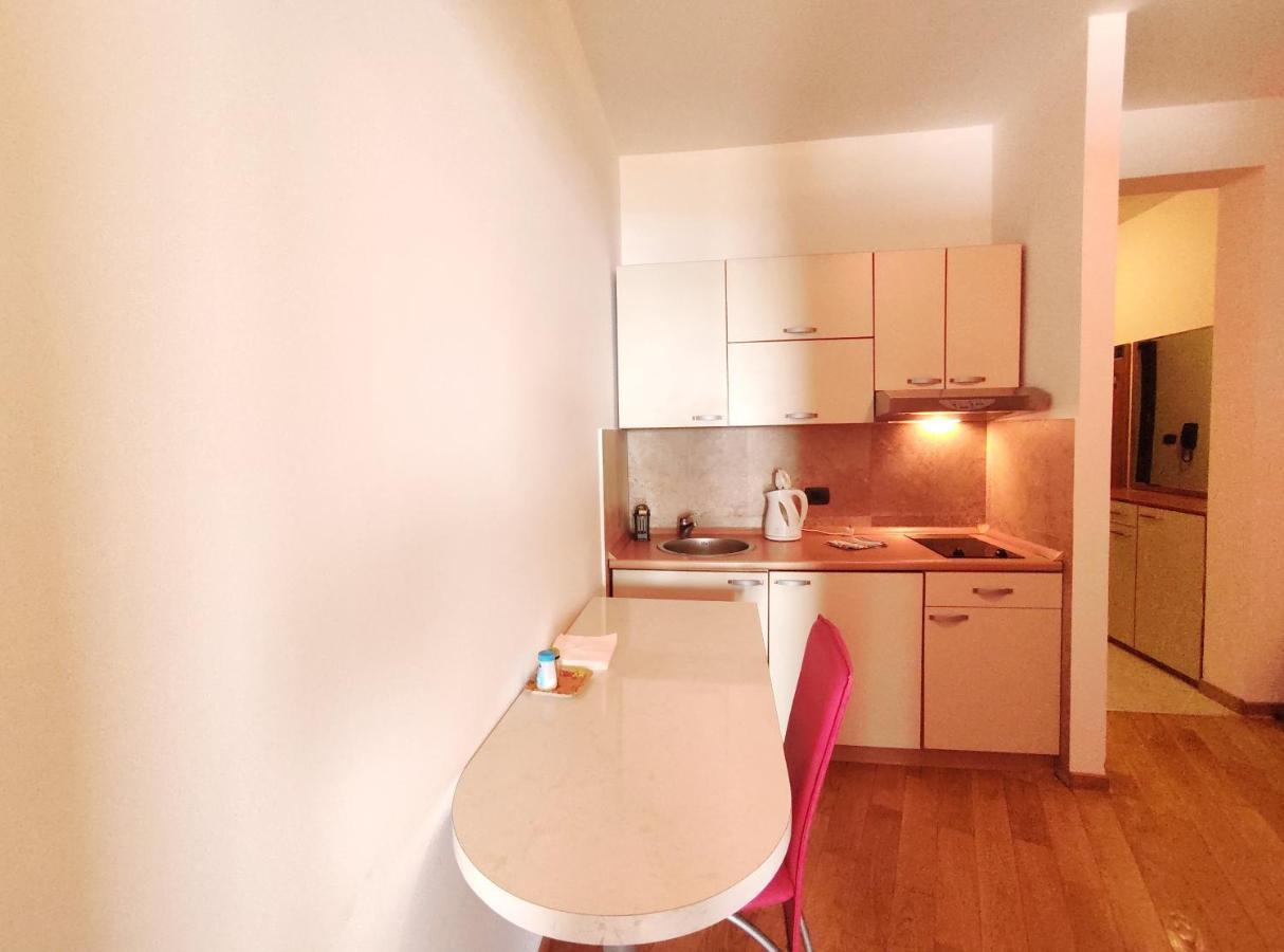Apartments Altea 拉法洛维奇 外观 照片